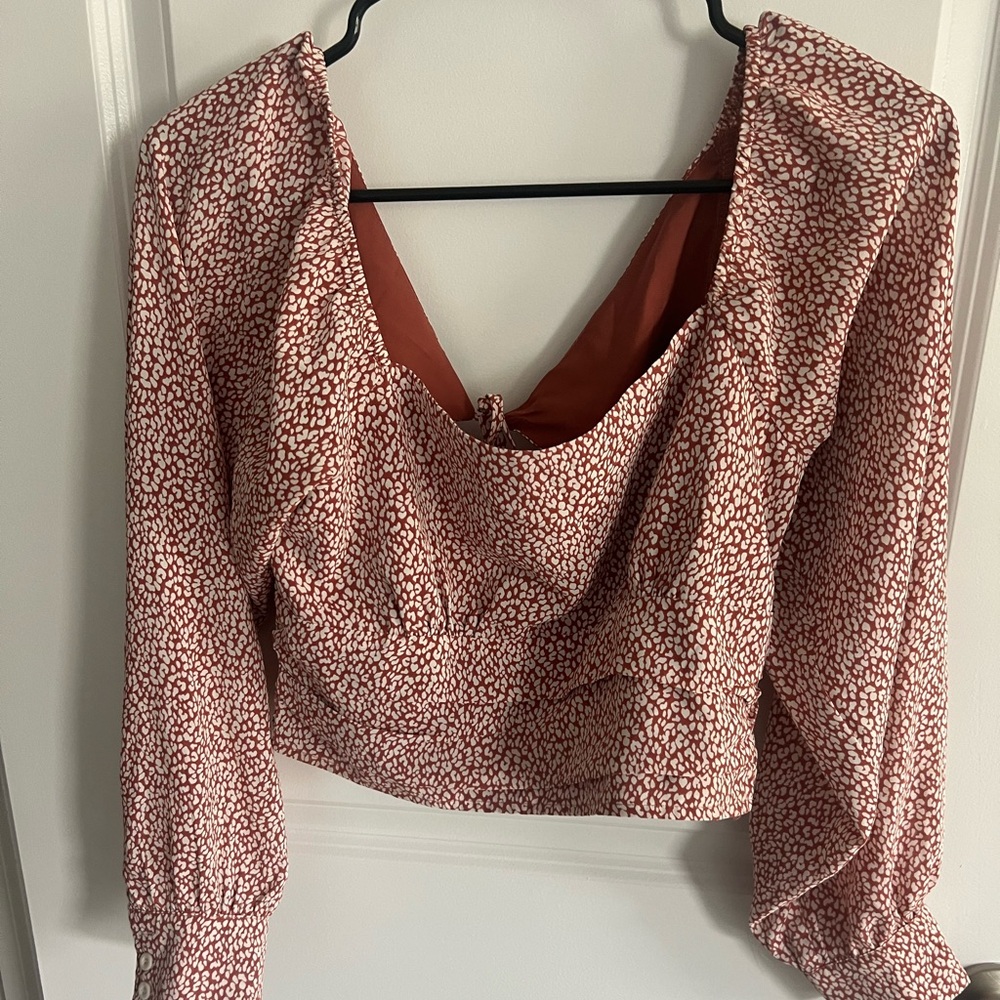 Women's Rust Patterned Top - Picture 1 of 3